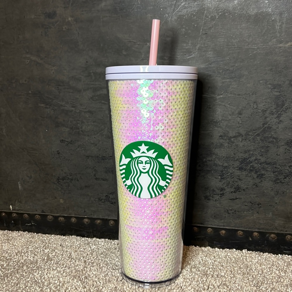 Starbucks 2020 Iridescent Pink Lavender Sequin Tumbler Baby Pink Straw